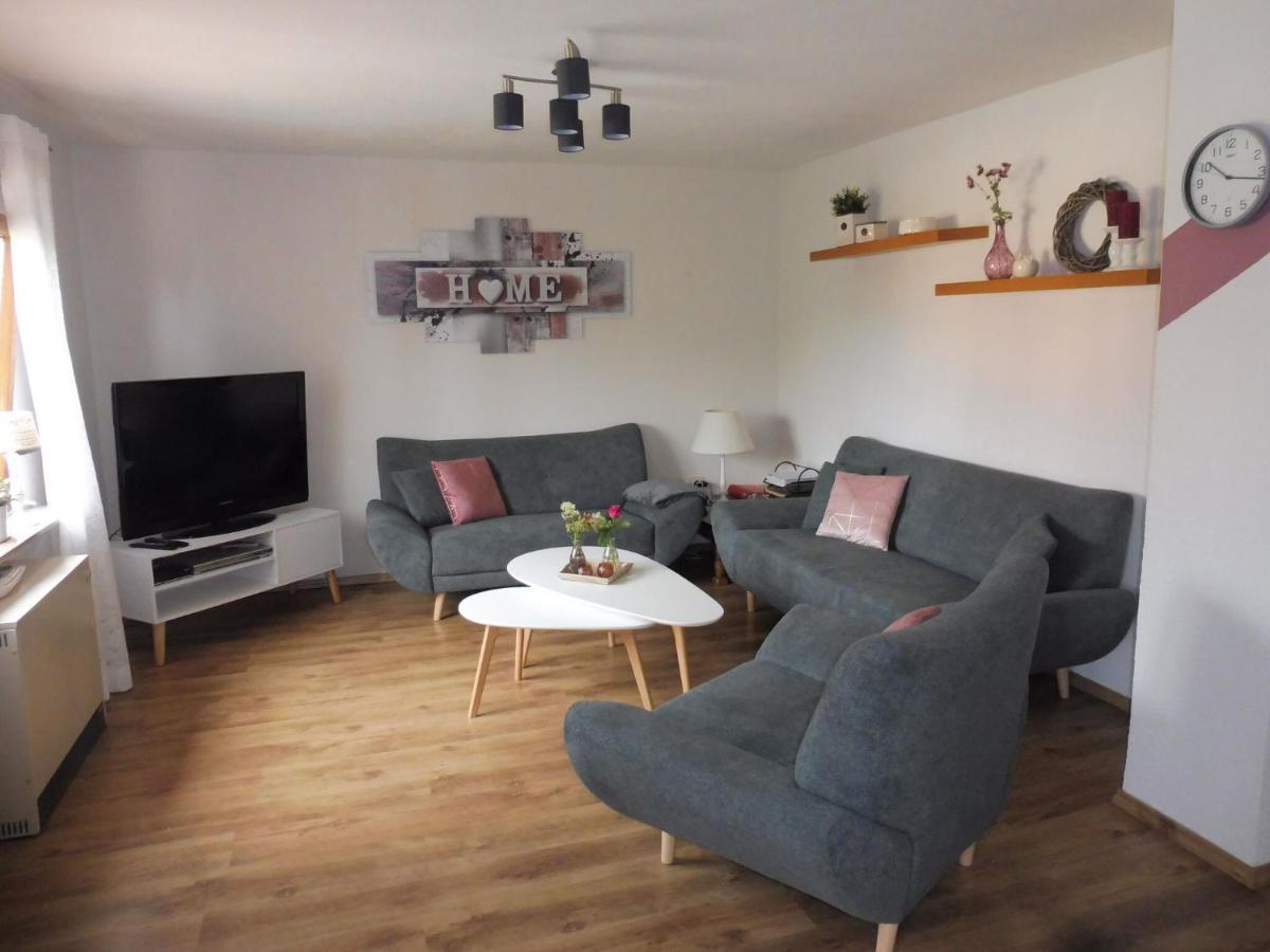 Apartment With Terrace And Pool In The Garden Pracht エクステリア 写真