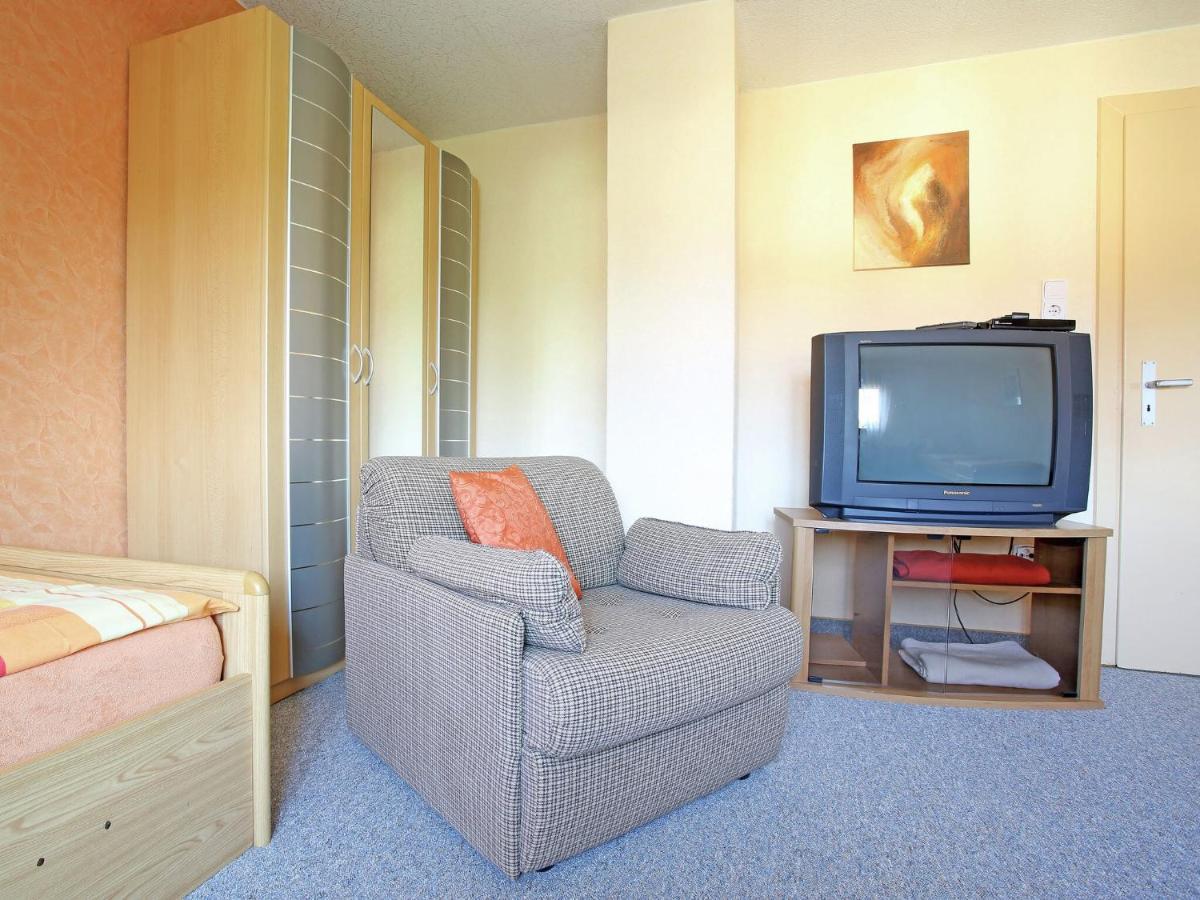 Apartment With Terrace And Pool In The Garden Pracht エクステリア 写真