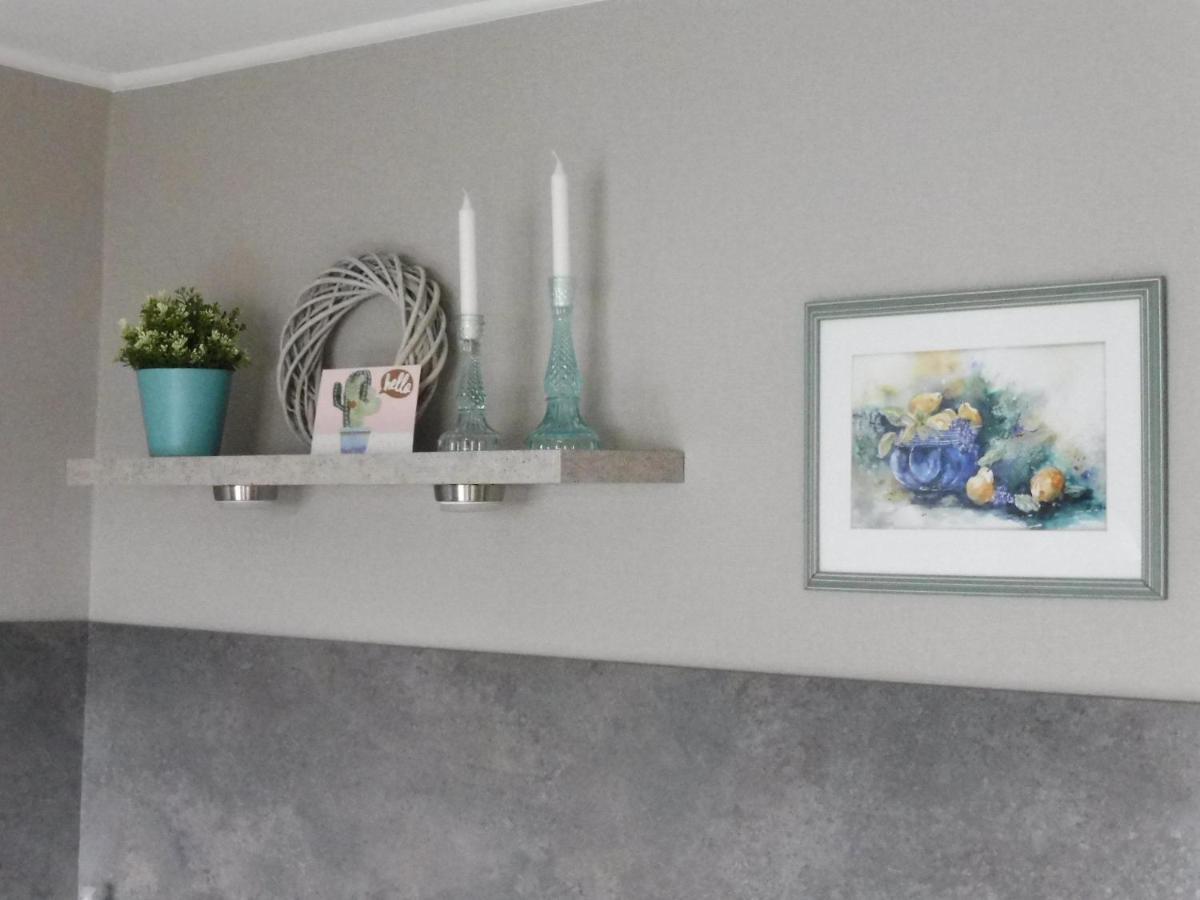 Apartment With Terrace And Pool In The Garden Pracht エクステリア 写真